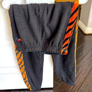 Aviator Nation excellent use condition tiger print size small